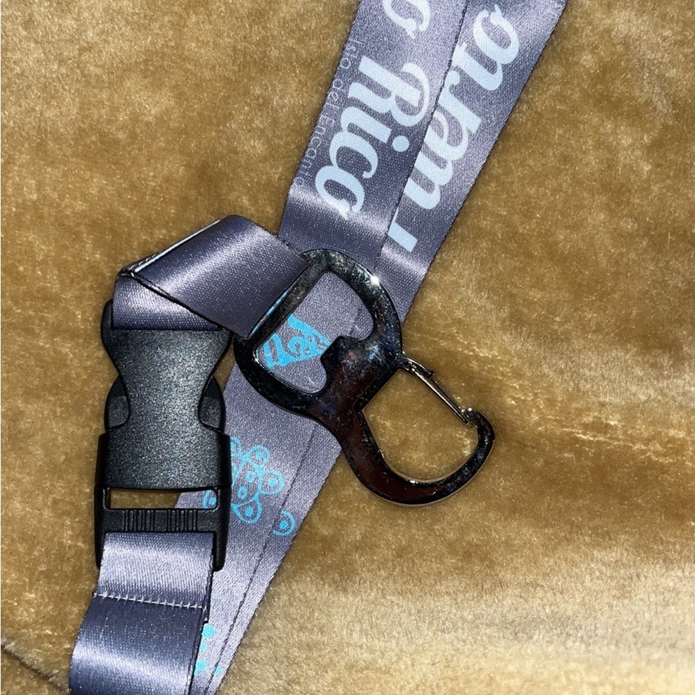 Puerto Rico Lanyard - Picture 2 of 2